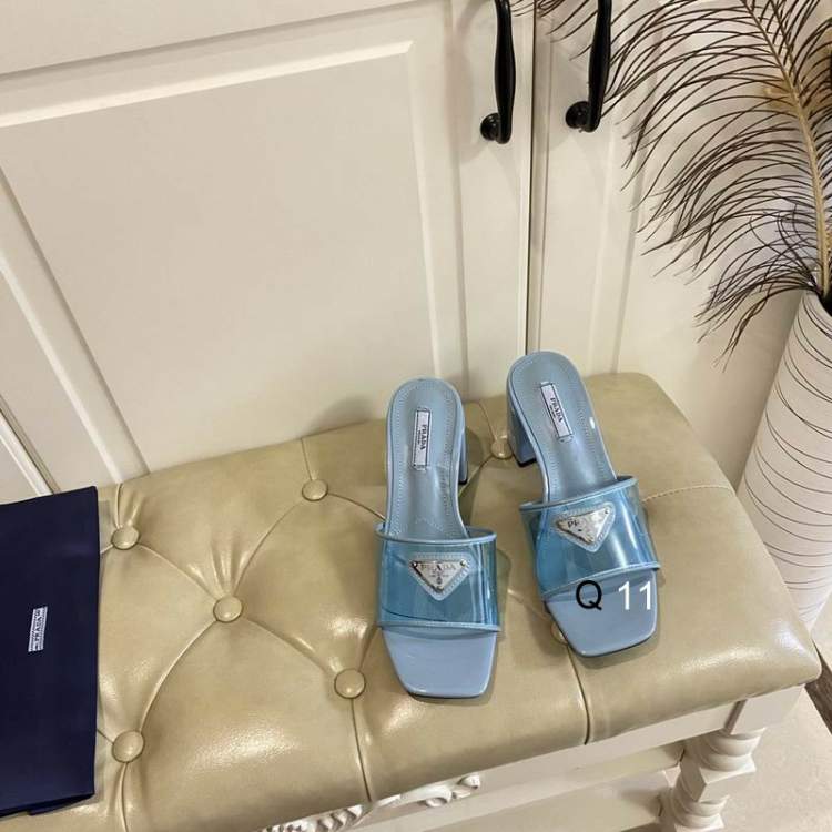 Picture of Prada Shoes _SKUPradasz35-396CY013919066